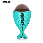 Load image into Gallery viewer, 1Pcs Cute Mermaid Foundation Power Makeup Brush Blending Contour Blush Fish Scale Cosmetic Beauty Make Up Brush Tools Maquiagem
