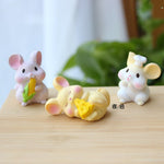 Load image into Gallery viewer, BAIUFOR Miniature Kawaii Cartoon Chef Mouse Resin, Terrarium Figurines Fairy Garden Accessories Home Decoration Modern Toy Gift
